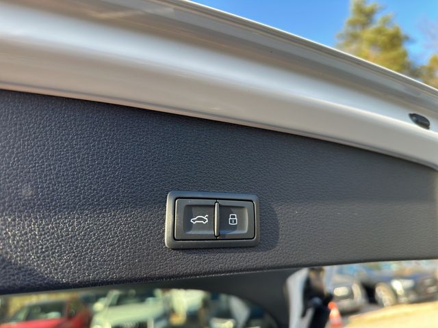 Q2 35 1.5 TFSI S line S tronic MATRIX-LED SONOS