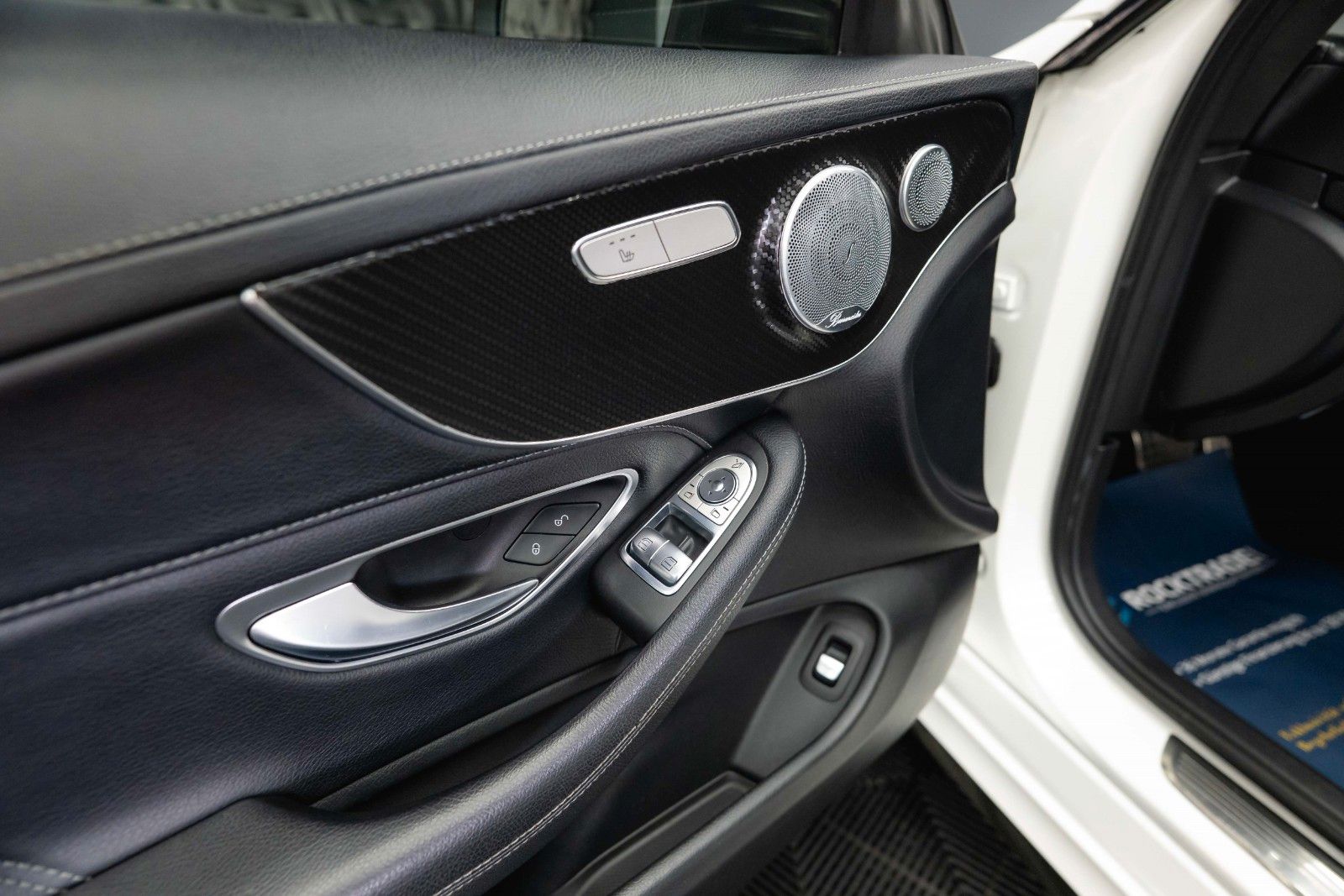 Fahrzeugabbildung Mercedes-Benz C 63 AMG Coupe Edition 1 Night Carbon *ACC*LED*