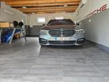 BMW 530d xDrive Touring A -M Paket - BMW 530 in Duisburg