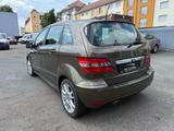 Mercedes-Benz B 200 B -Klasse B 200*KLIMA*SHZ*TEMPOMAT - gebrauchte Mercedes-Benz B 200 aus dem Jahr 2011