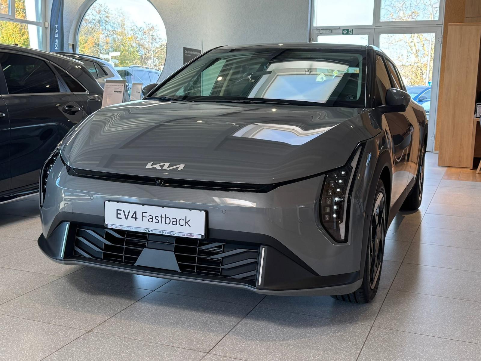 Kia EV4 Fastback 81,4 kWh FWD Earth UPG|TECH|WIN|DW