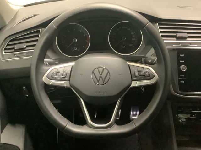 Tiguan Active 1,5 l 96 kW LED, Navi, ACC, FS beh