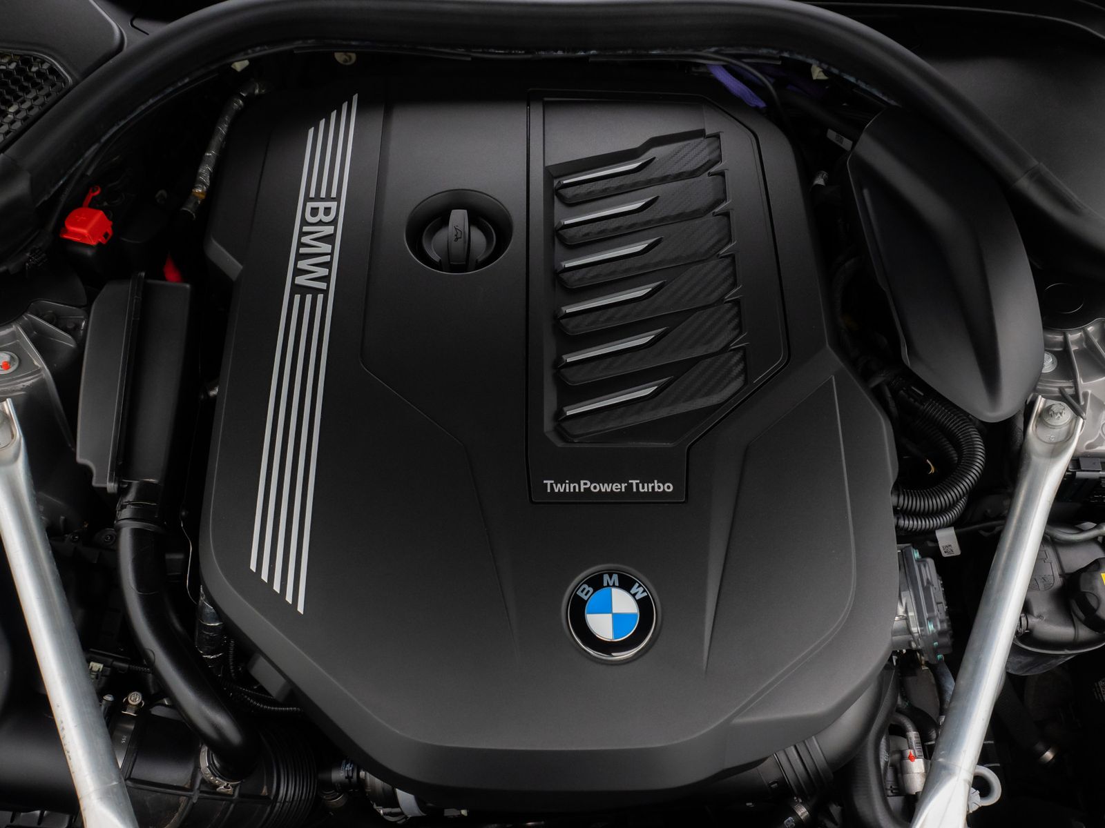 Fahrzeugabbildung BMW 540i xD M Sport Kamera DAB H/K Lenkrhzg Alarm