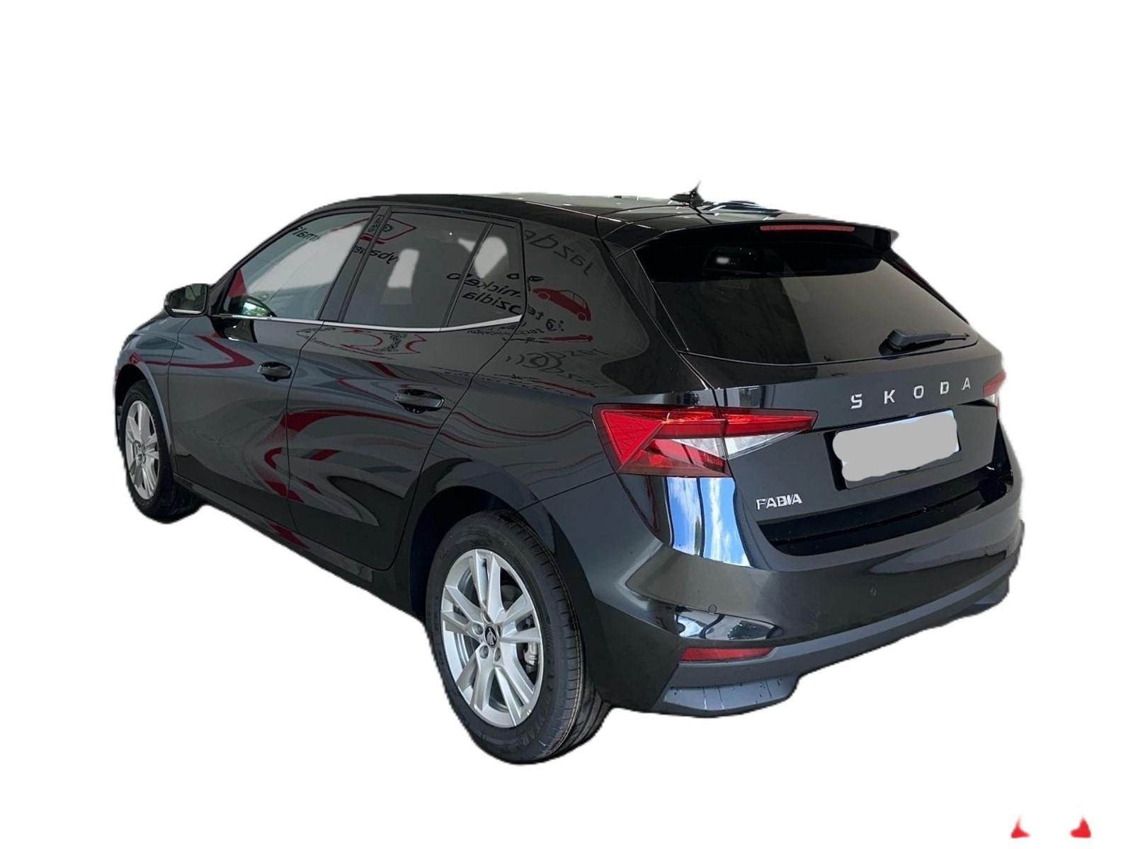 Skoda Fabia 85KW DSG Kamera PDC v+hi Shzg ALU Garantie