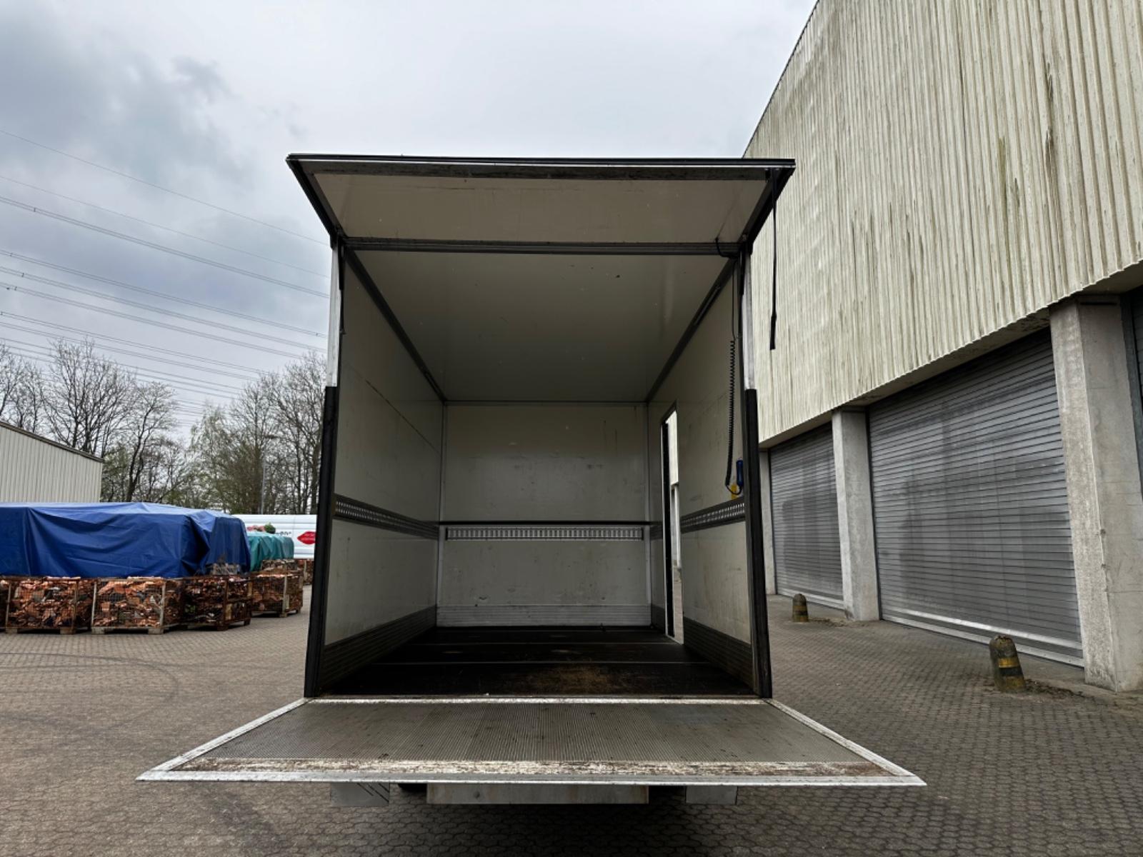 Iveco Daily 35S14 2.3D*Koffer*el.hydr.Ladebordwand*