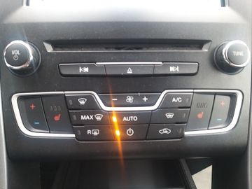 Ford Mondeo - 9