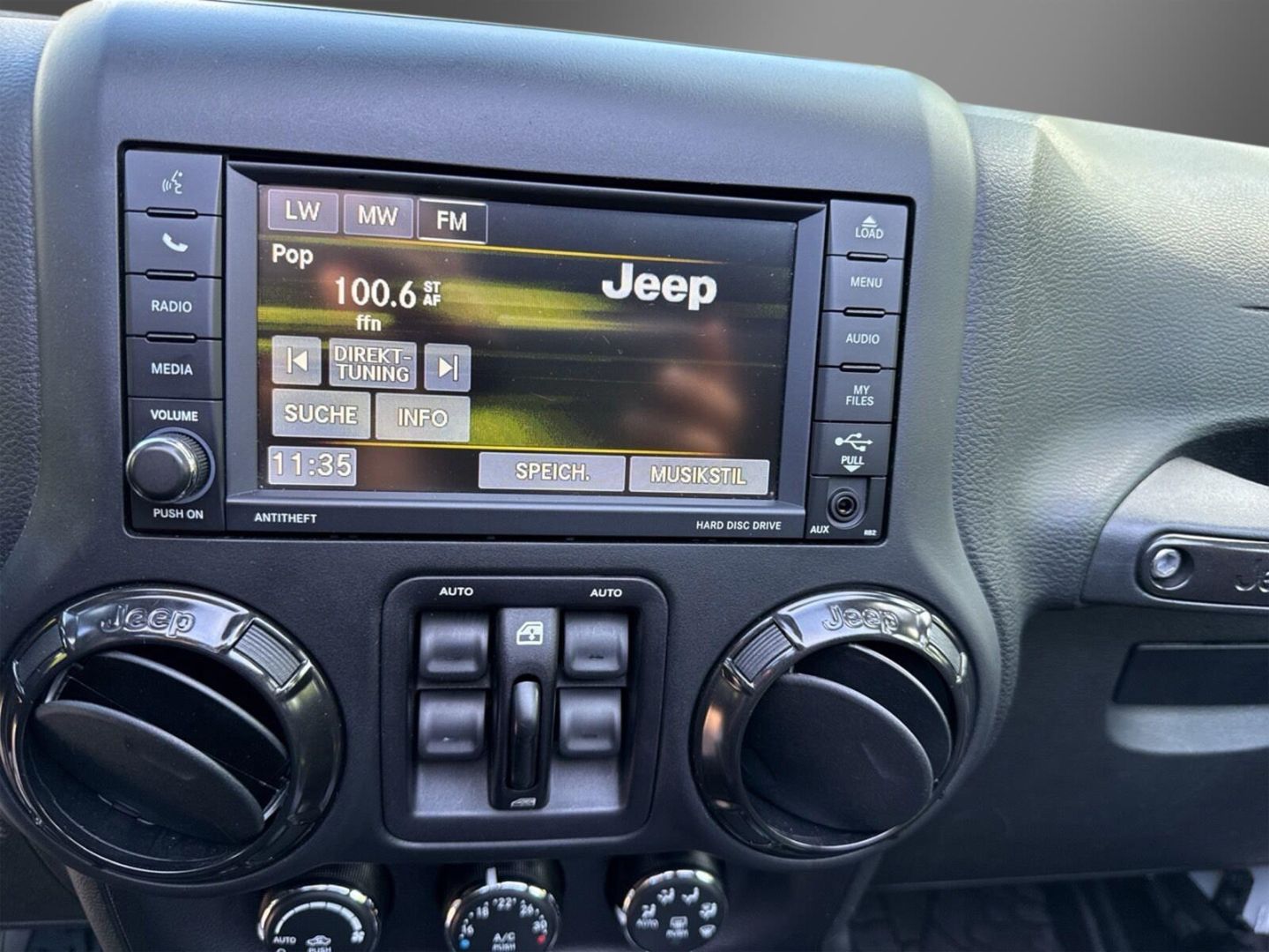 Fahrzeugabbildung Jeep Wrangler Unlimited Recon3.6 V6 Rubicon Original