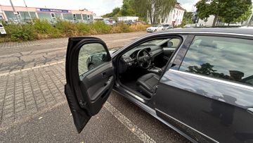 Mercedes E 250 - 8