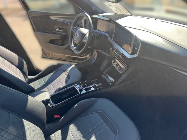 Fahrzeugabbildung Opel Mokka Ultimate 1.2 Turbo EU6d Navi Digitales Coc