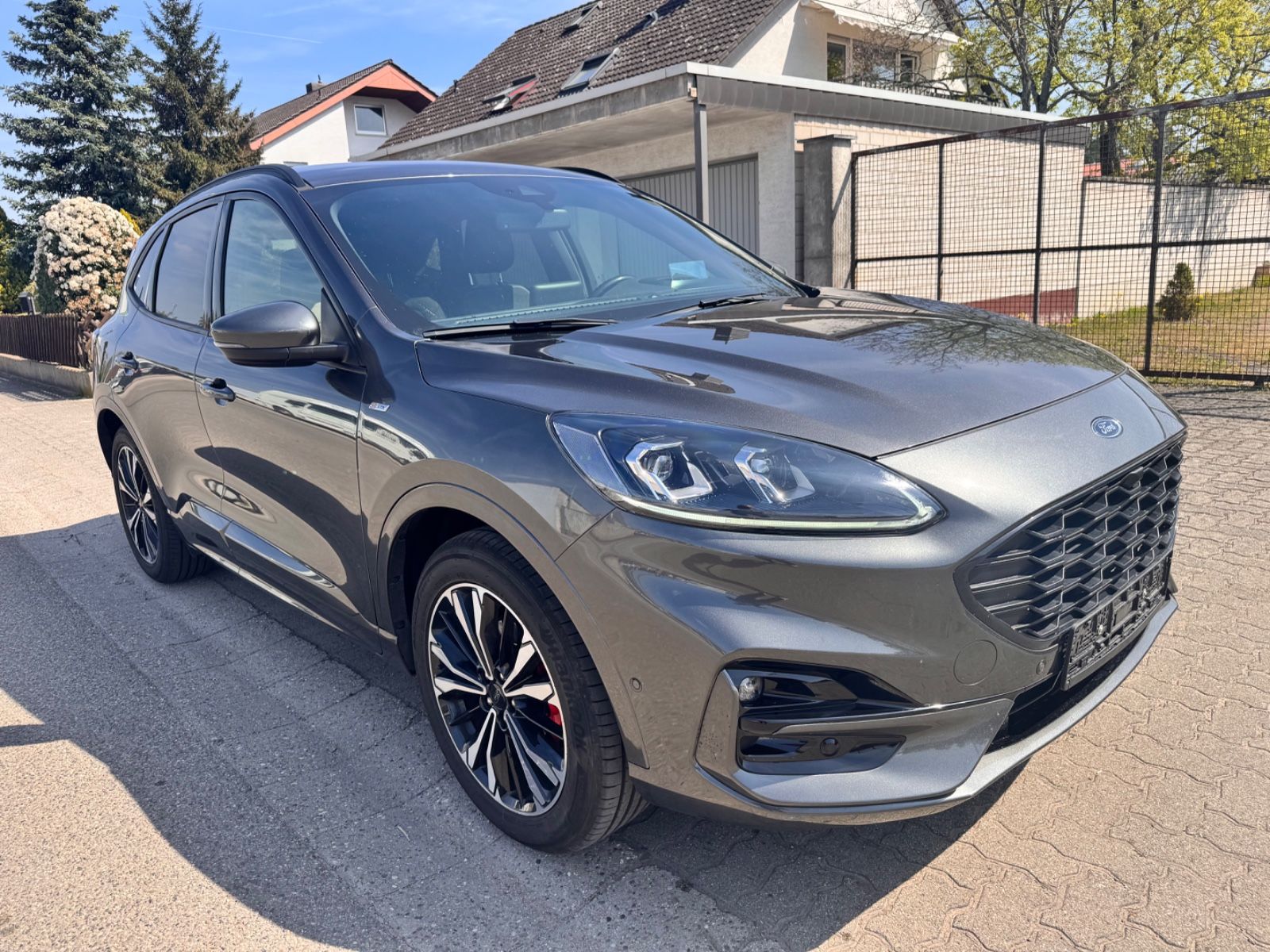 Ford Kuga ST-Line X 190ps Diesel 2022/01 imagem 3
