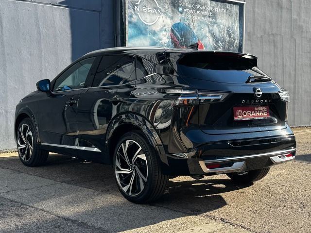 Fahrzeugabbildung Nissan Qashqai 1.3 Tekna+ Xtronic Nappa*Bose*PGD*MJ2025