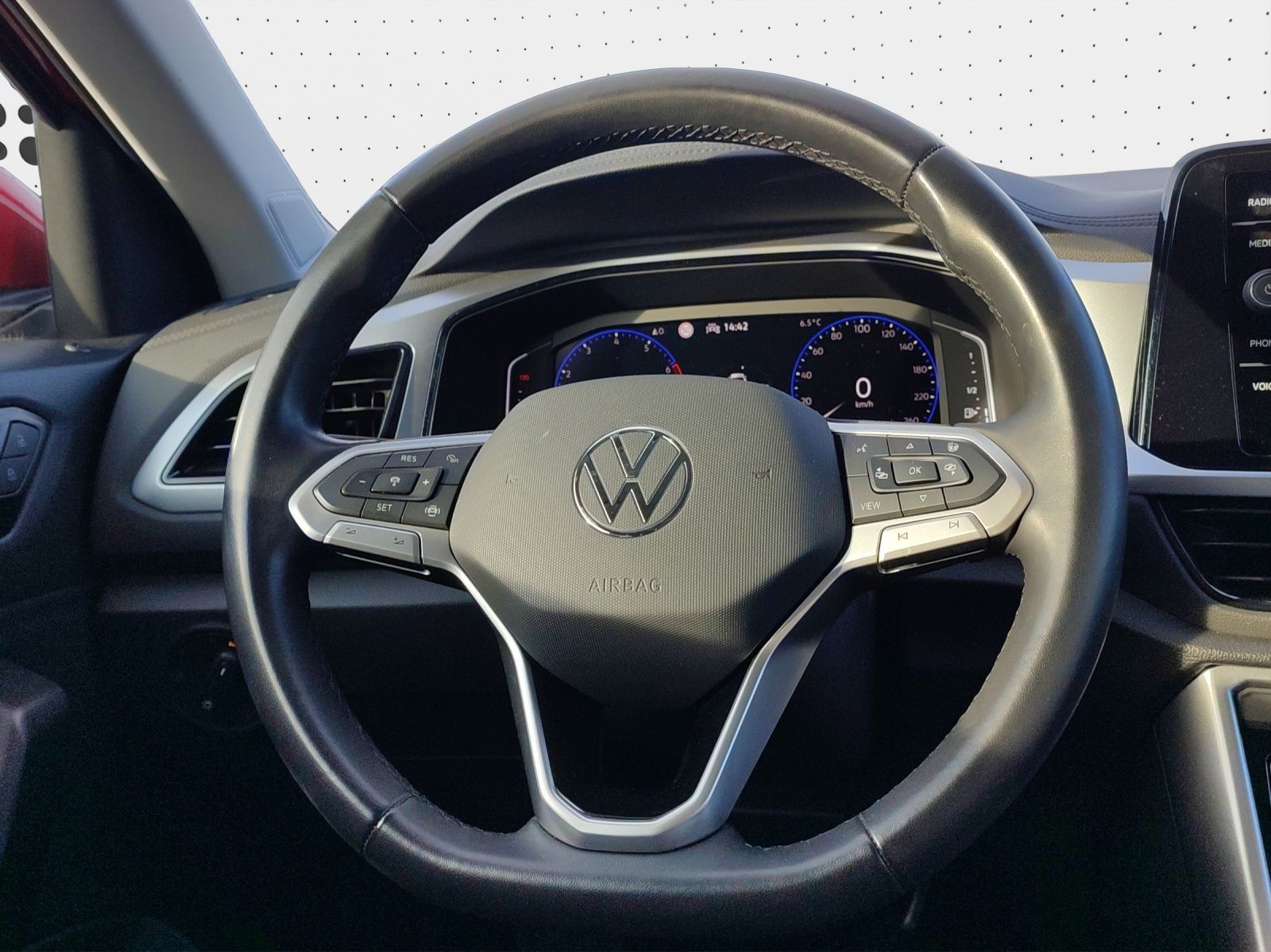 Volkswagen T-Roc - Bild 10