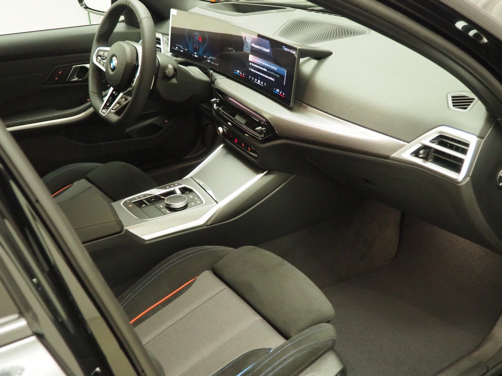 BMW 318D (M-Sport Navi LED AHK Shz PDC MFL) foto 7
