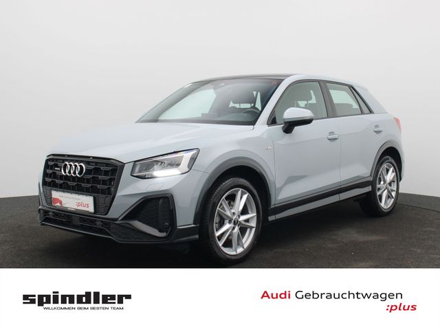 Audi Q2 S-Line 40 TFSI quattro S-tronic / Pano, AHK