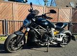 Ducati xDiavel S mit Termignioni