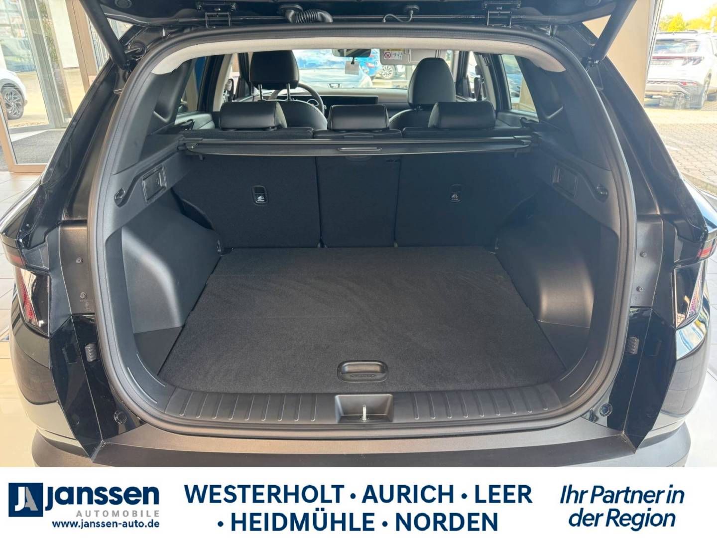 Fahrzeugabbildung Hyundai TUCSON TREND