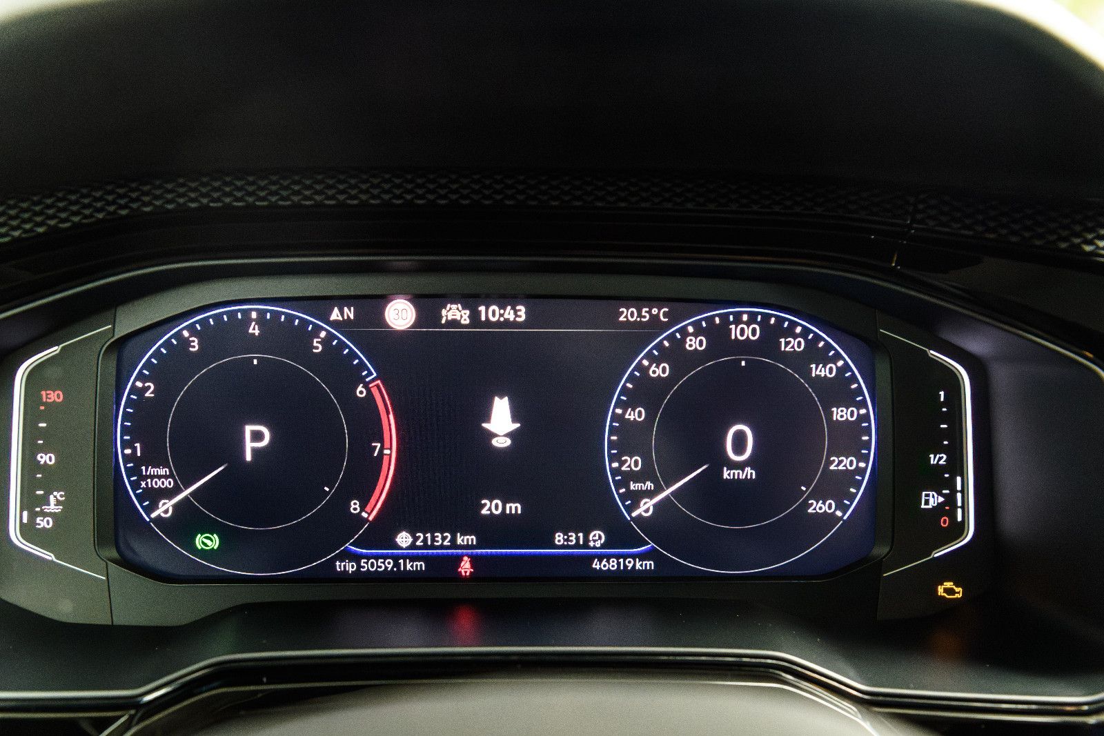 Fahrzeugabbildung Volkswagen Polo VI Life+LED+SHZ+NAVI+GJR+KEYLESS+DAB+AUTOMA