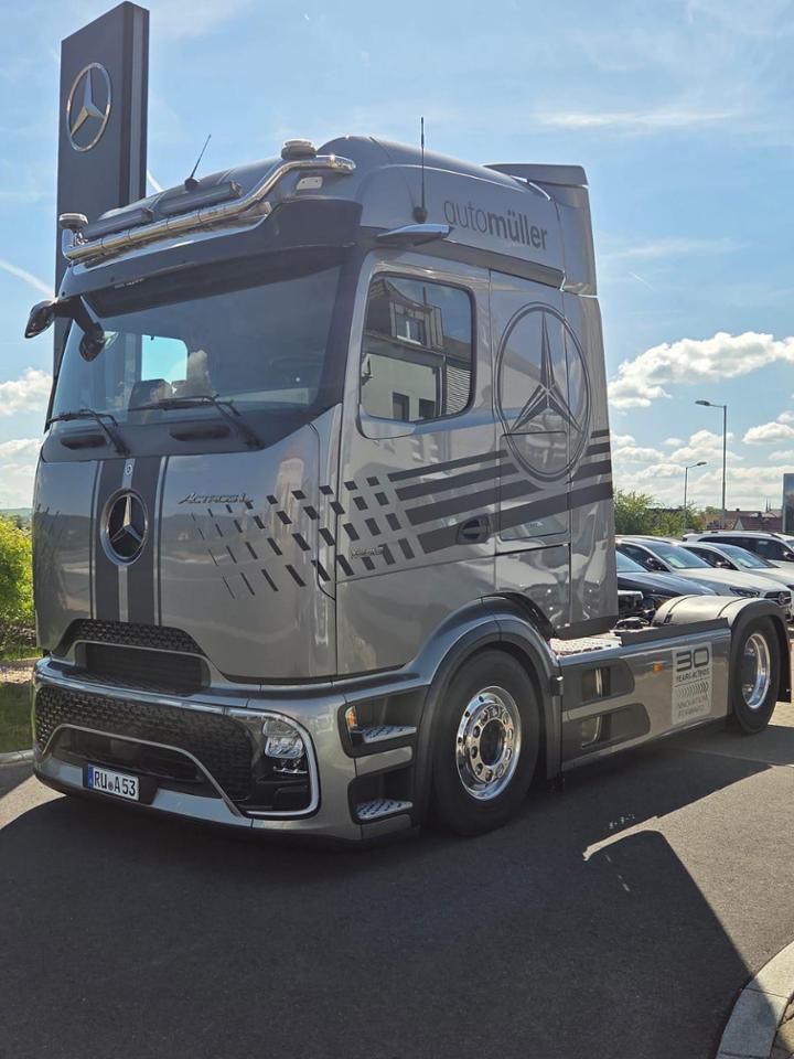 Mercedes-Benz Actros 1853 LS