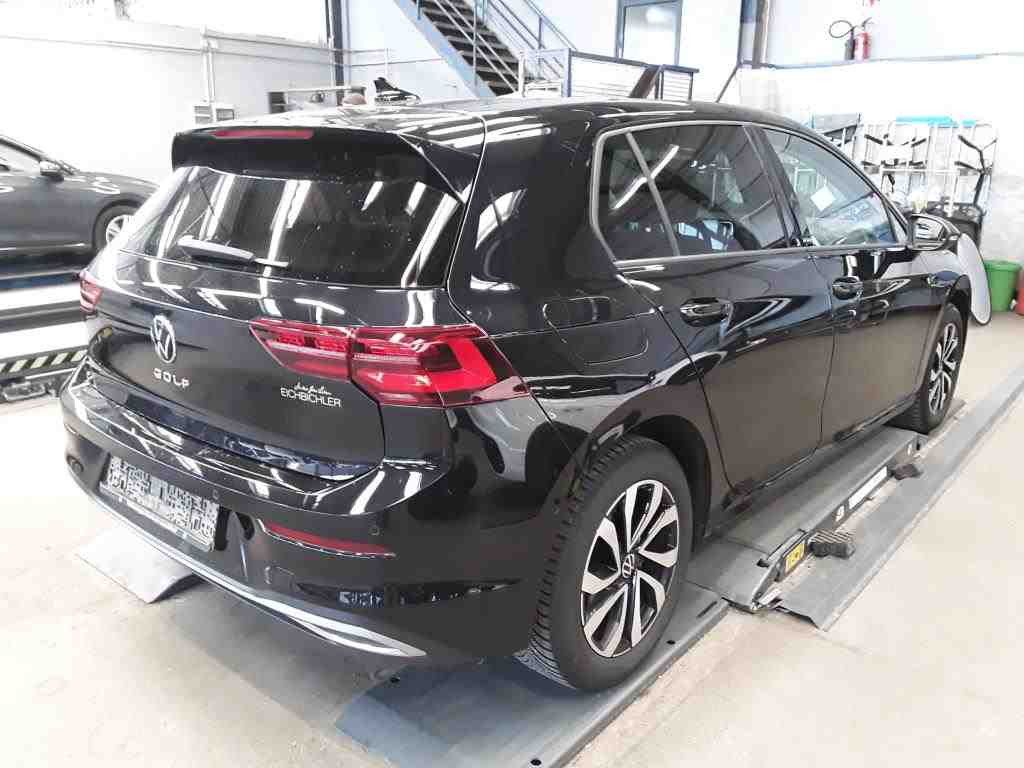 Volkswagen Golf VIII 1.5 TSI ACTIVE*IQ.LIGHT*STHZG*PDC*SHZ* imagem 3