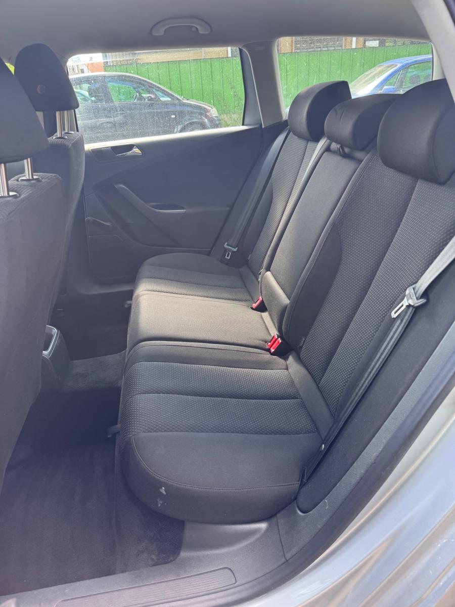 Volkswagen Passat 2006 — photo 12