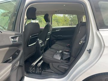 Ford S-Max - 7