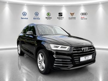 Audi Q5 - 1