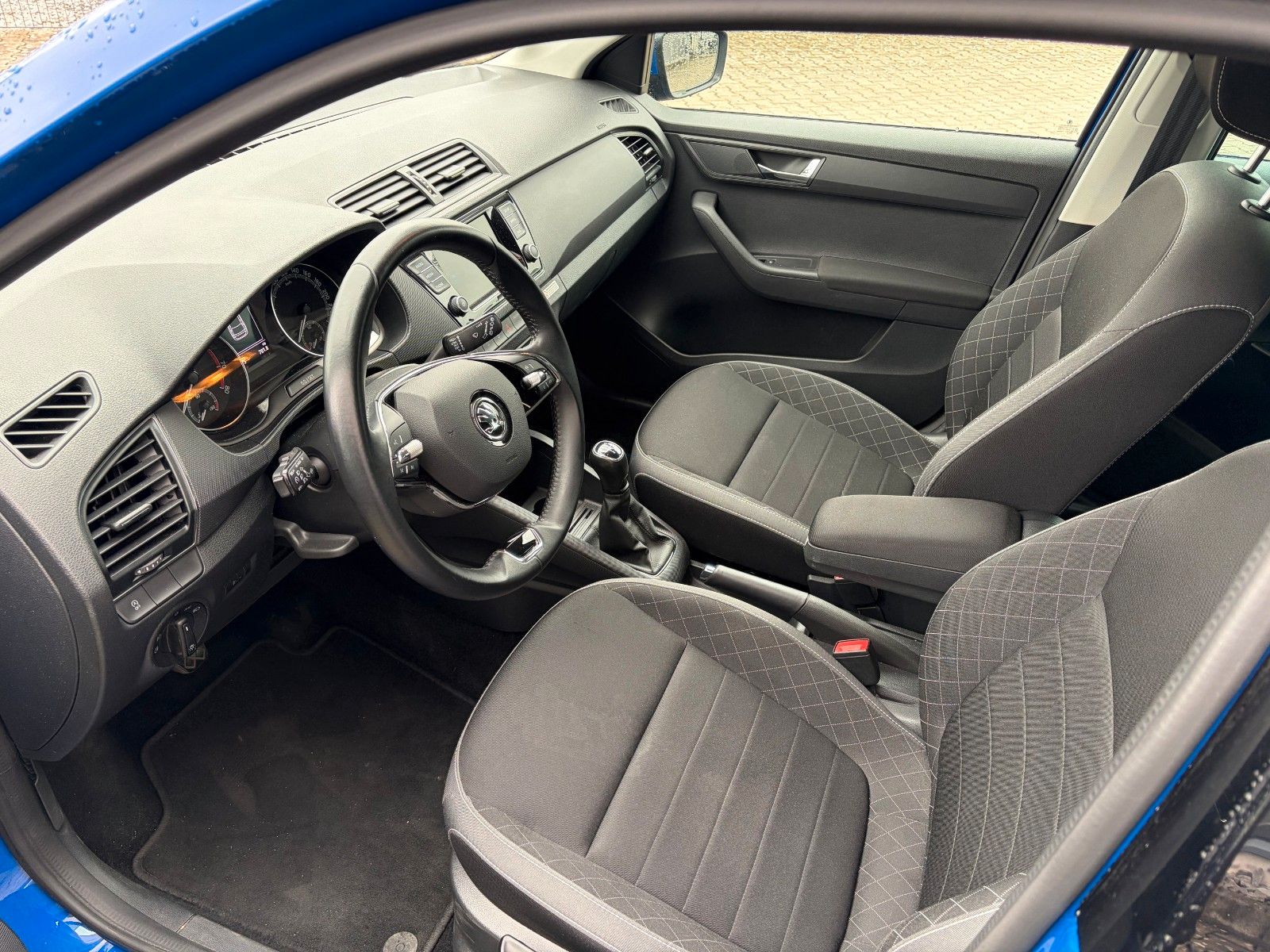 Fahrzeugabbildung SKODA Fabia Combi Ambition