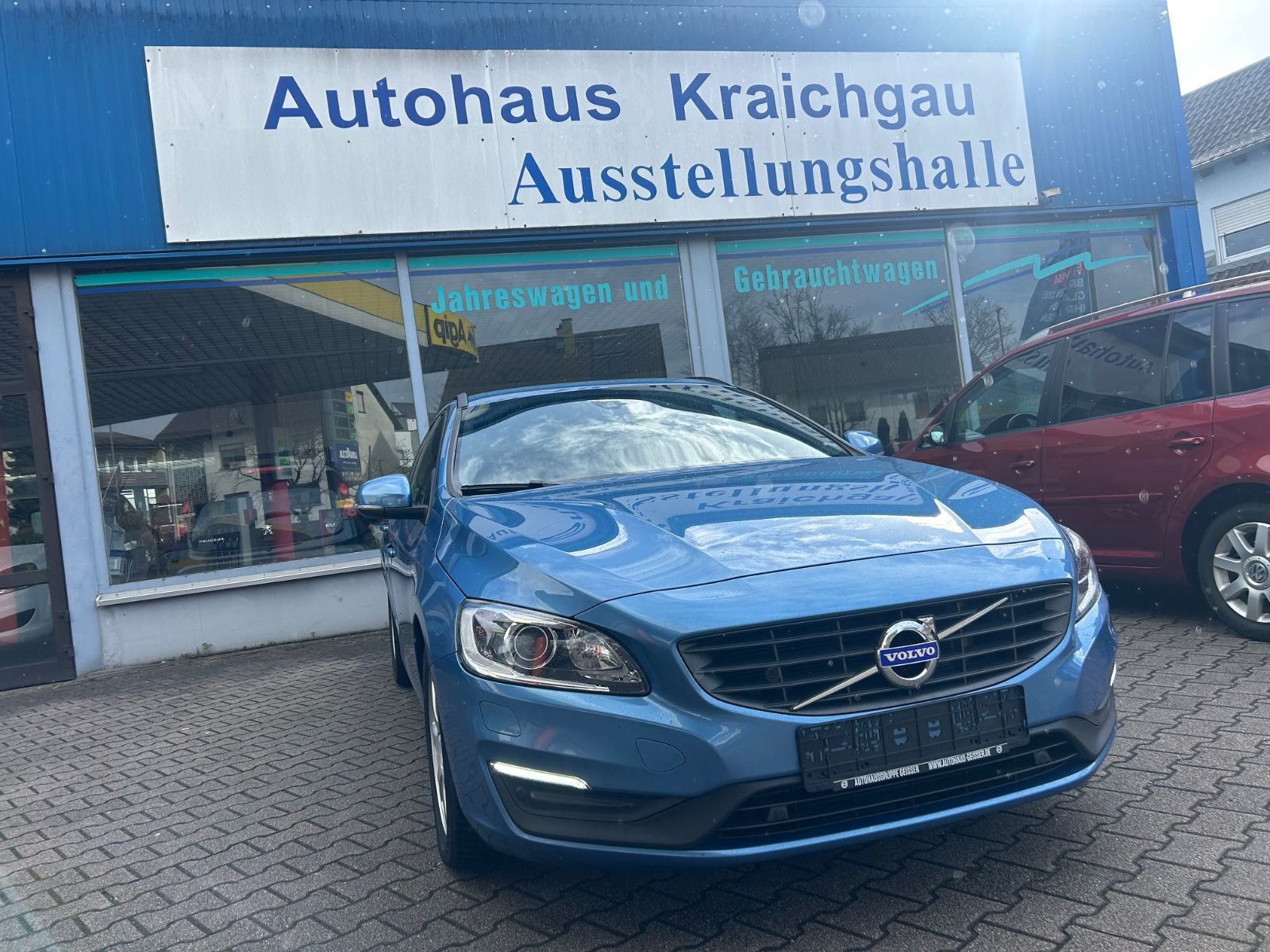 VOLVO V60