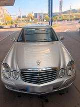 Mercedes-Benz Mercedes E 200 Kompressor Avantgarde CarPl... - Mercedes-Benz E 200: Kompressor Avantgarde