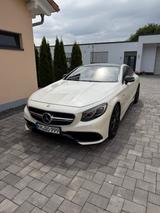 Mercedes-Benz S 63 AMG 4MATIC Coupé AMG - Mercedes-Benz S 63 AMG von privat