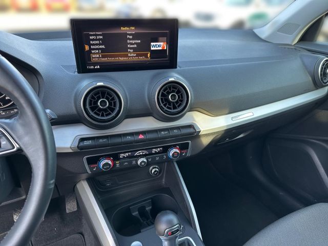 Q2 35 TFSI sport S tronic LED Navi Sitzheizung