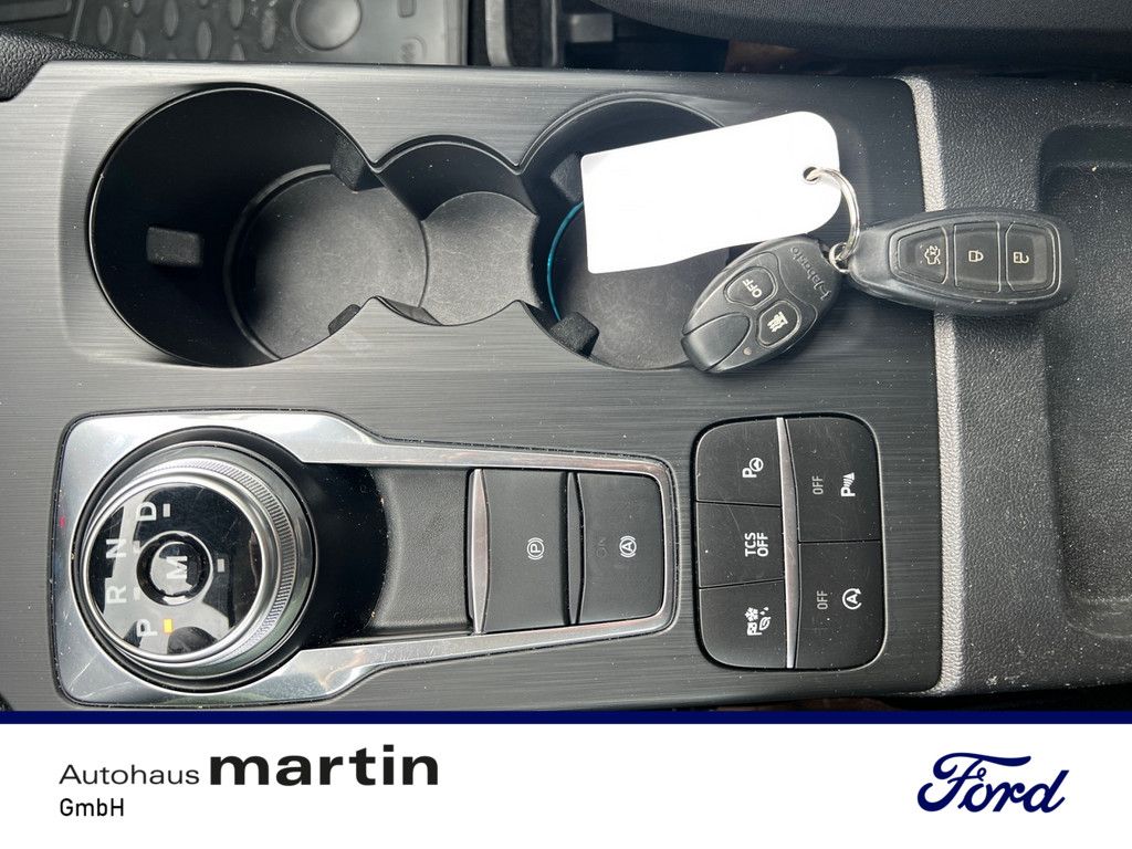 Fahrzeugabbildung Ford Focus 1.5 Titanium KAMERA NAVI ACC STANDHZ LED