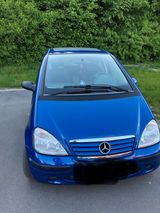 Mercedes-Benz A160 mit Panoramadach - Mercedes-Benz A 160 aus 2001