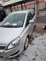 Opel Zafira - Opel Zafira Gebrauchtwagen in Leipzig