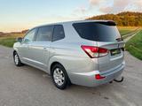 Ssangyong Rodius 2.2 Diesel e-XDi 220 Crystal Plus 2WD - Ssangyong Rodius Gebrauchtwagen