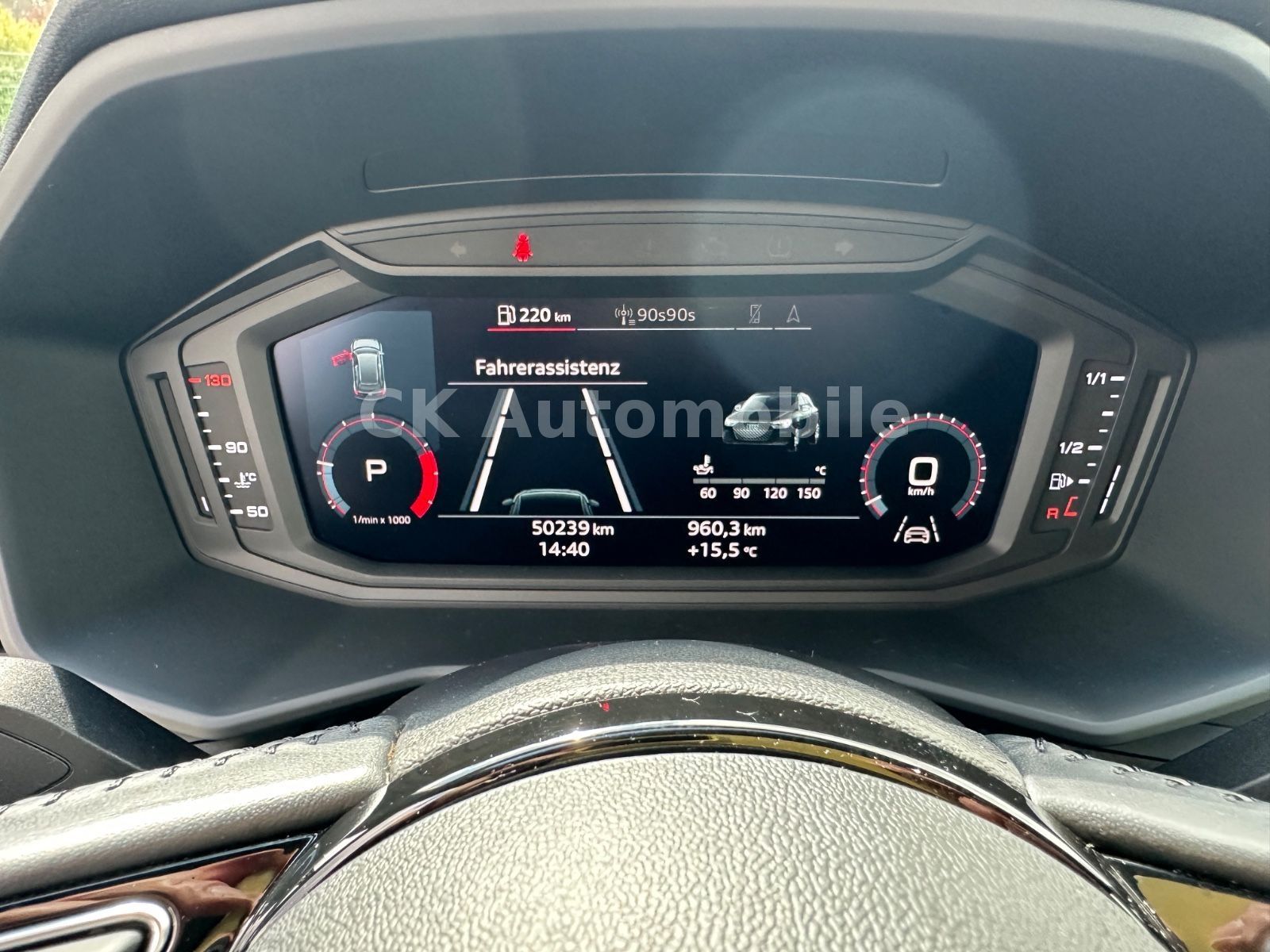 Fahrzeugabbildung Audi A1 Sportback 30 TFSI DSG S-Line/MMI Plus/PDC