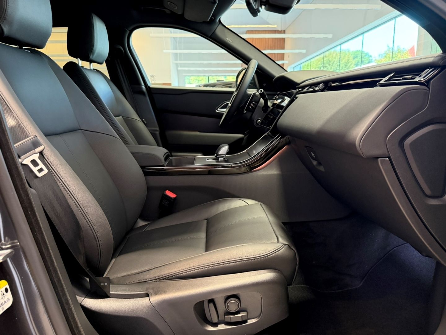Land Rover Range Rover Velar - Bild 18