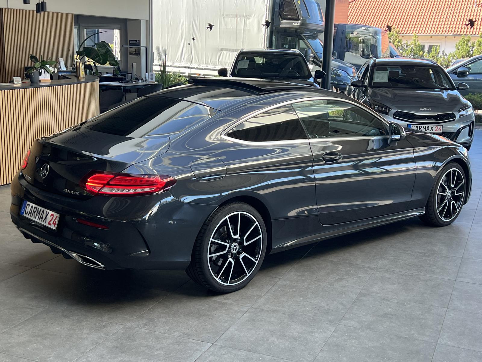 Mercedes-Benz 300 C C300d 4Mat AMG-Line Panorama DAB Standheizung, миниатюра 4