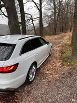 Audi A4 50 TDI tiptronic quattro S line Avant S line - Audi A4 Kombi 5tdi mit Diesel-Antrieb