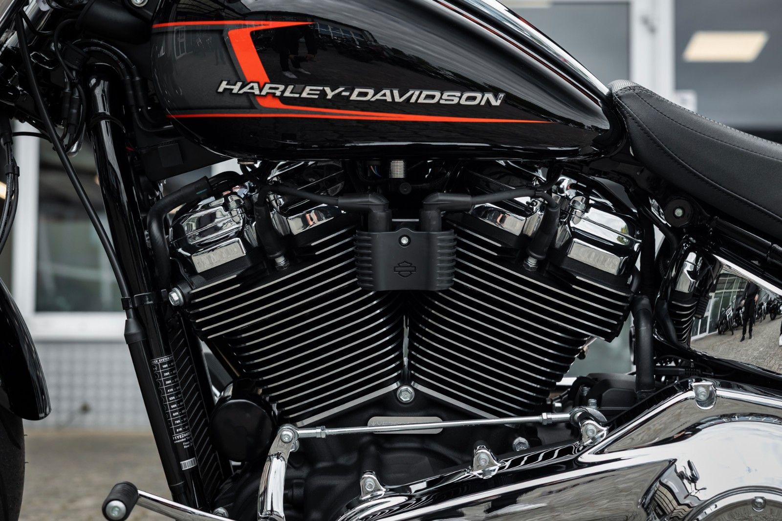 Fahrzeugabbildung Harley-Davidson FXBR Breakout 117 cui -Jekill & Hyde -