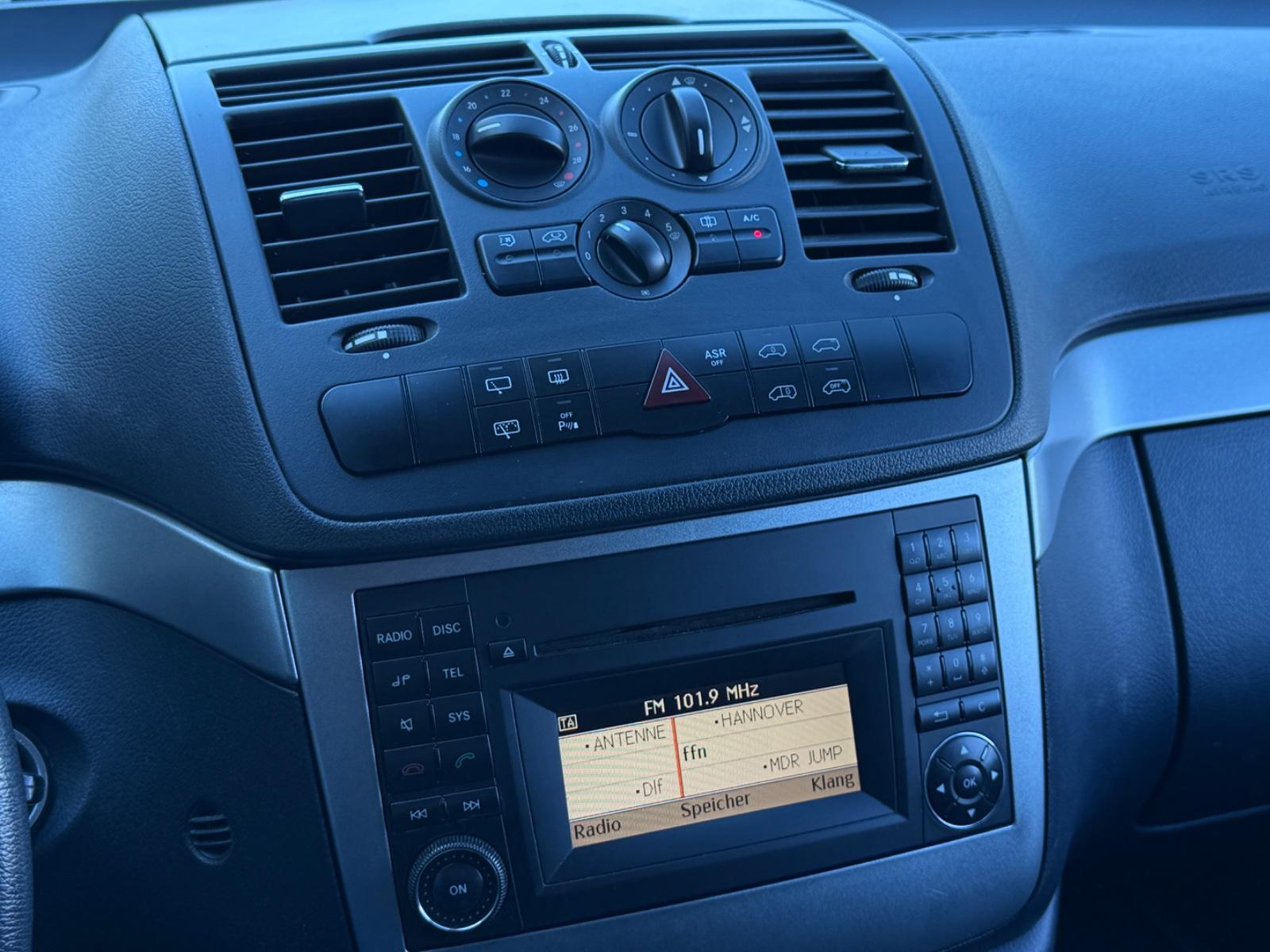Mercedes-Benz Vito Kombi 113 CDI kompakt Klima 7 Sitzer