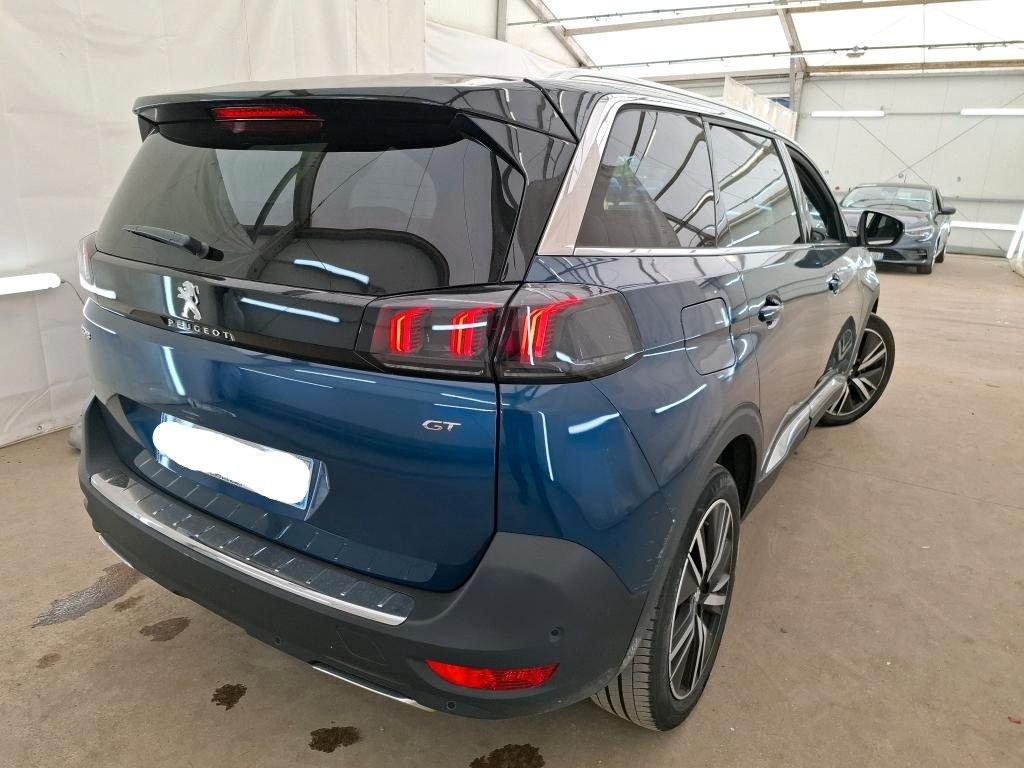 Fahrzeugabbildung Peugeot 5008 GT 1.2T NAVI/LED/SHZ/LEDER/PDC+CAM/PARKASS.