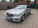 Mercedes-Benz 350 - silberne Mercedes-Benz 350