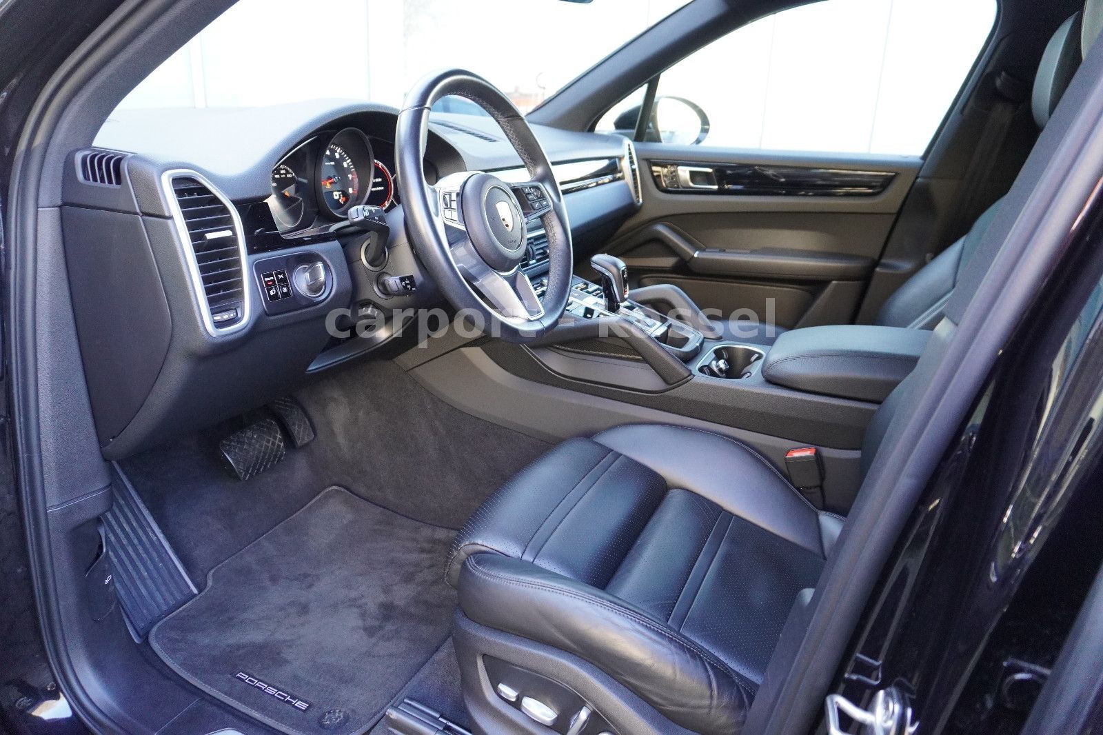 Porsche Cayenne Sportpaket 1.Hand/360°/LED/21" RS Spyder foto 14