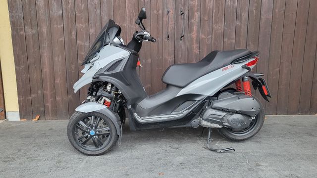 Piaggio MP 3 300 HPE