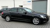 Mercedes-Benz AVANTGARDE,Navi,Kamera,Bi-Xenon,PTS,Rollo,7 Gang - Mercedes-Benz E 200 in Bonn