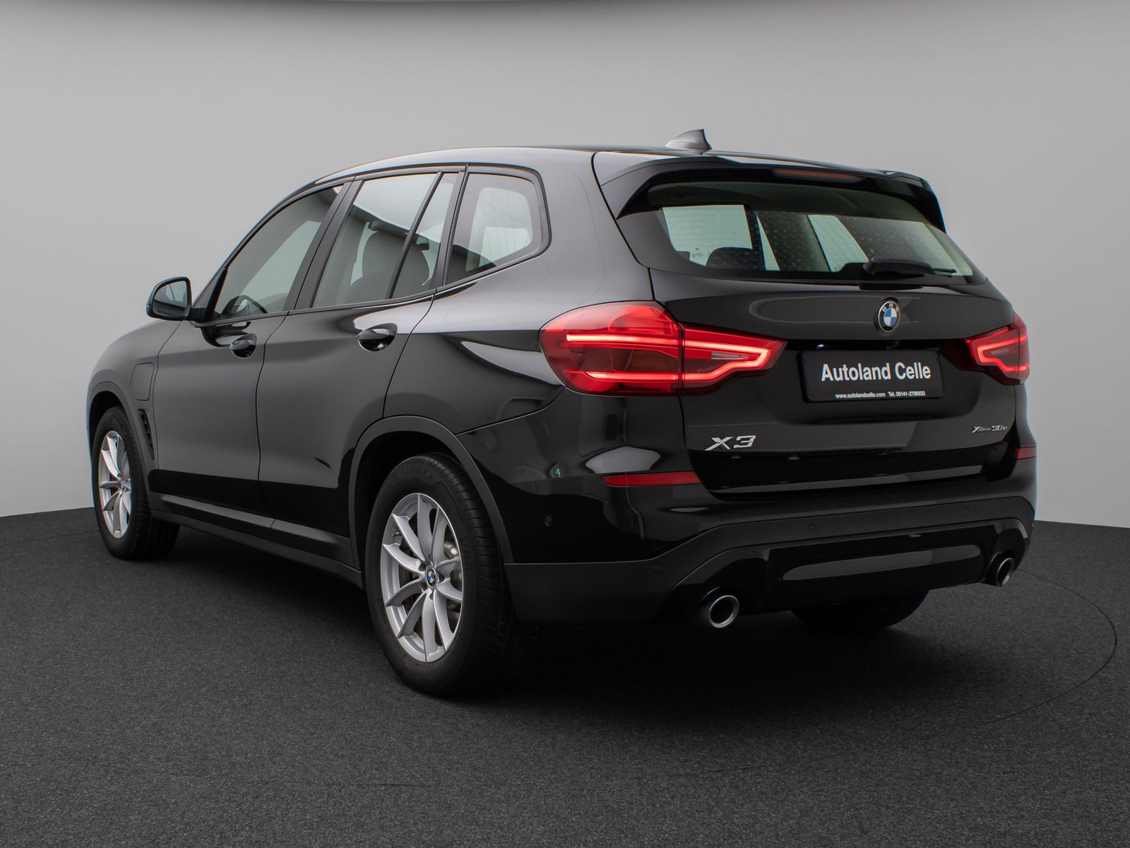 Fahrzeugabbildung BMW X3 xD30e Kamera DAB HiFi CockPitPro Alarm Sport