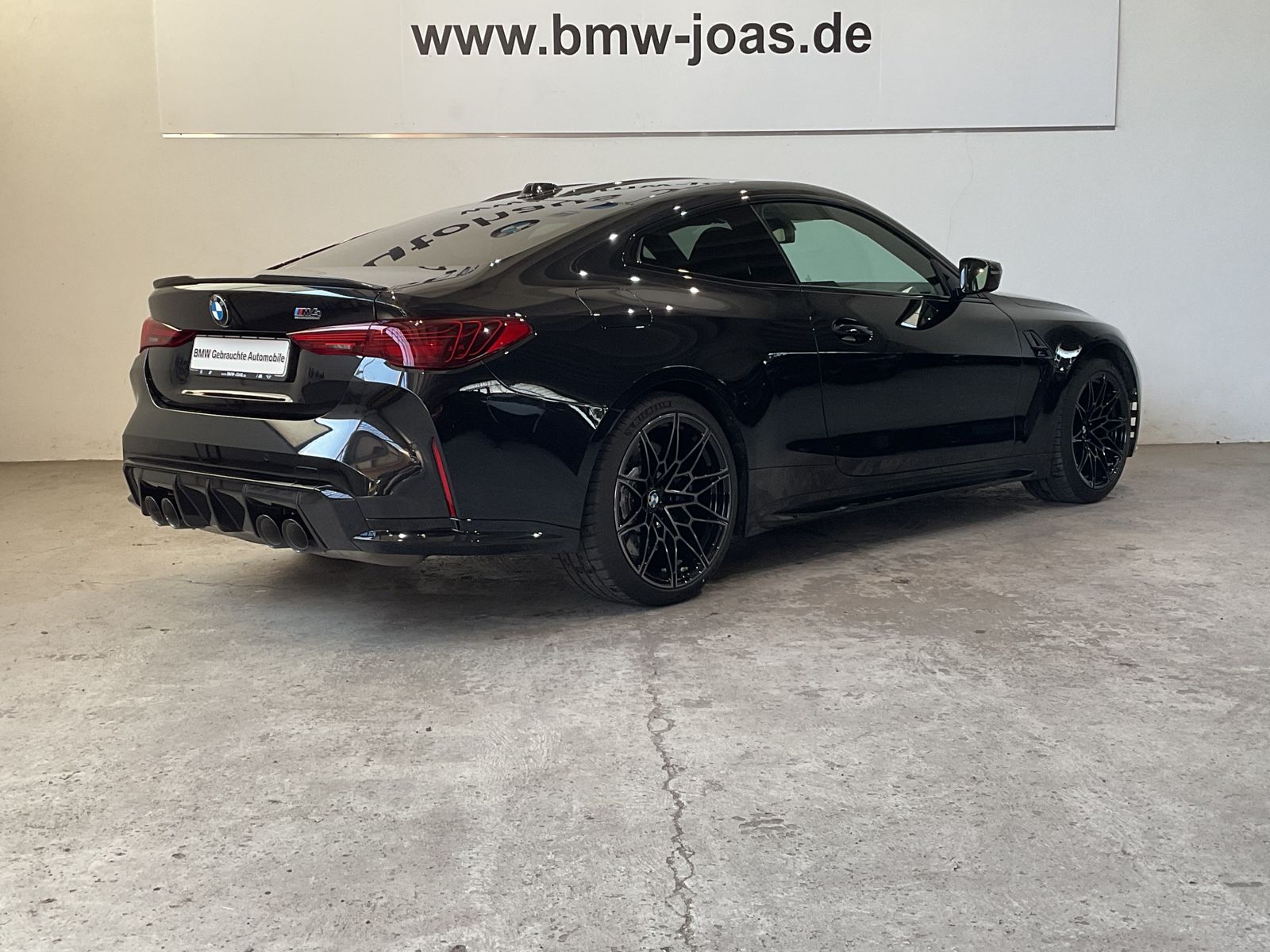 Fahrzeugabbildung BMW M4 Competition Coupé HK HiFi Komfortzg.