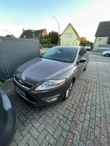 Ford Mondeo Titanium 2.0 Automatik  Top gepfleg - Ford Mondeo aus 2011: 2.2
