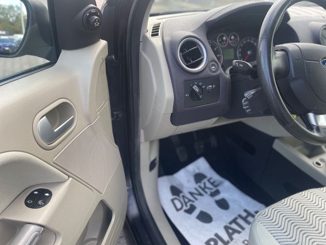 Ford Fusion  Plus/ Klimaaut